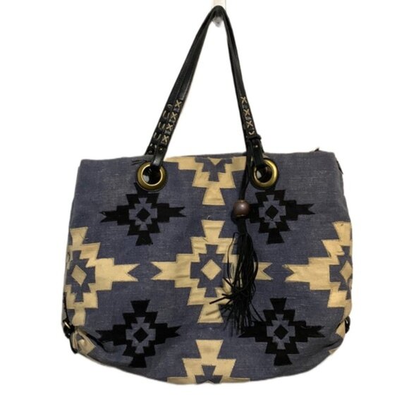 Lucky Brand Canvas Tote - Picture 1 of 7